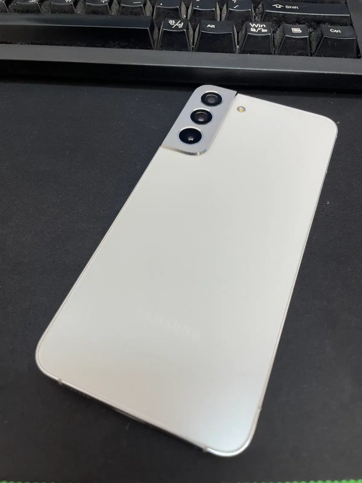 갤럭시S22플러스 화이트 256GB 무잔상 가성비좋은 중고31만4천팝니다