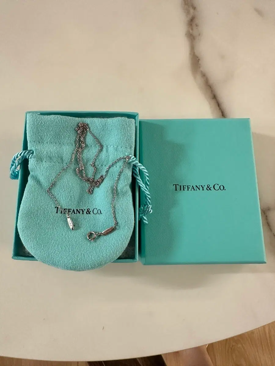 티파니앤코 18k 화이트골드 목걸이 45cm