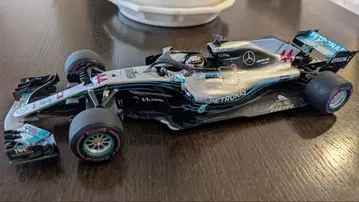 1/18 Mercedes-AMG F1 W09 No.44