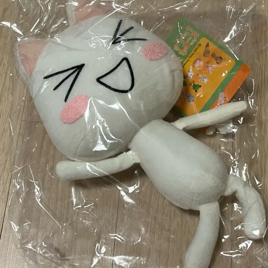 도코데모잇쇼 토로 인형