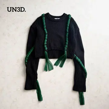 새상품급 UN3D. 랜덤 스트라이프 니트 태슬 블랙 F