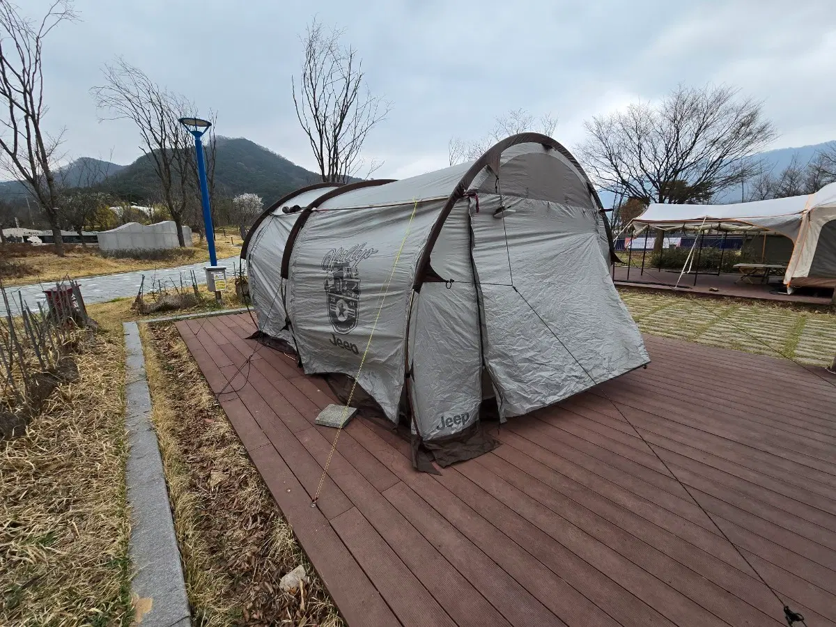 지프 윌리스배럭 싸게 팝니다