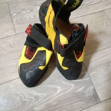 La Sportiva Skwama Black/Yellow 38 스쿠아마