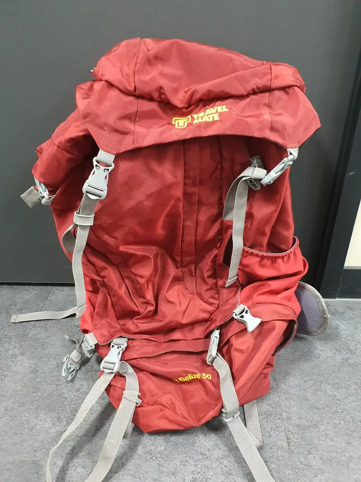 트레이블메이트 정품 50리터 여행가방 배낭 판매합니다