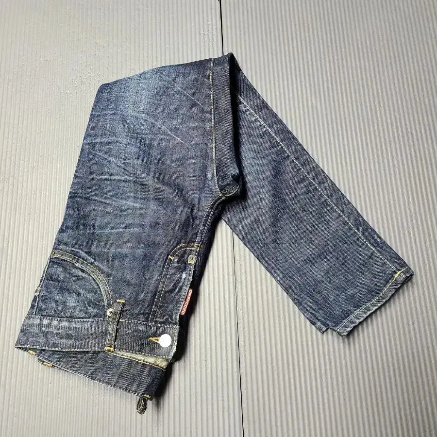디스퀘어드 청바지 30