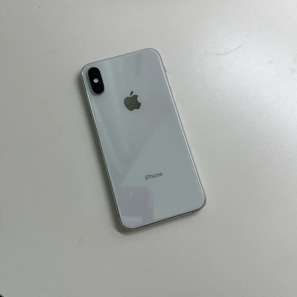 아이폰 xs 64GB 실버 순정 (더이상 가격 내림x)