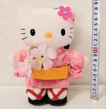 헬로키티 벚꽃 패턴 유카타 봉제 인형 축제 부채 포함