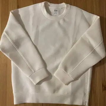 UNIQLO x theory 울트라 스트레치 드라이 맨투맨 풀오버