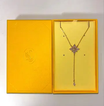 SWAROVSKI Y자 목걸이 로즈 골드 컬러