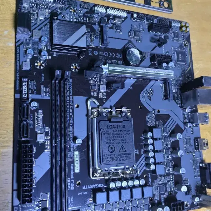 메인보드 GIGABYTE B760M D2HX LITE SI GEN5