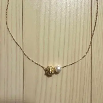 VENDOME BOUTIQUE 골드 펄 목걸이 반돔