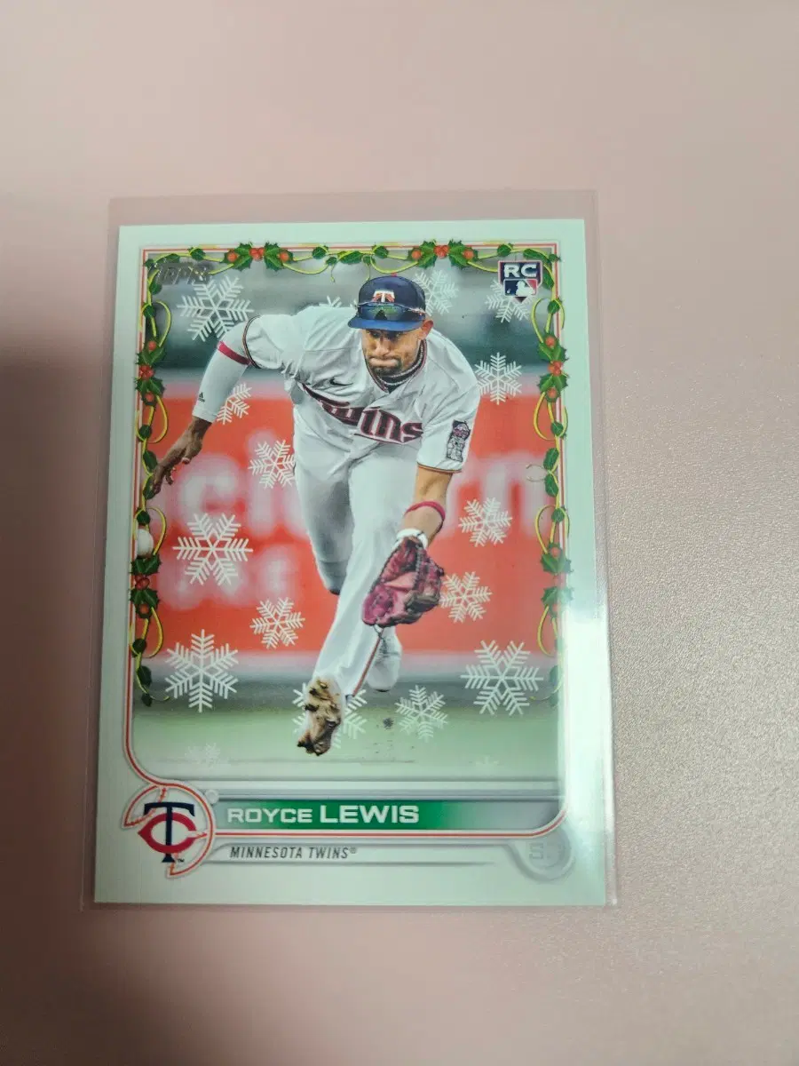 미네소타)로이스 루이스 2022 Topps 루키 카드