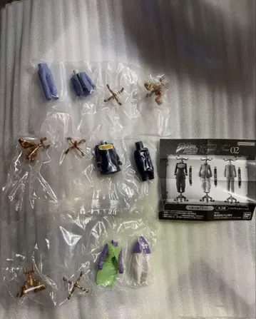 죠죠의 기묘한 모험 캡슐 토르소 마네킹 02 가샤폰