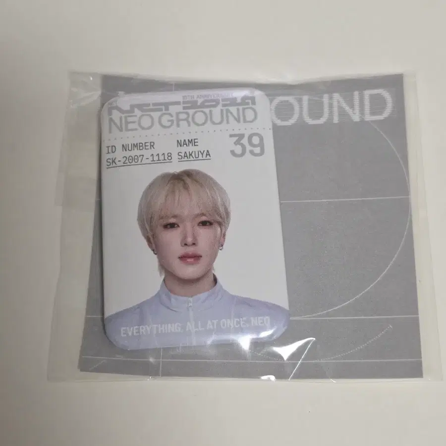 엔시티위시 위시 10주년 네오그라운드 사쿠야 메탈 ID 핀뱃지