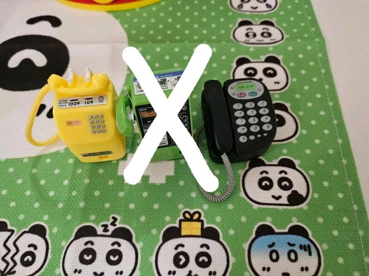 전화기 가챠 일괄 판매합니다.