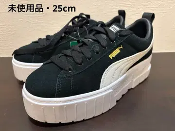 PUMA 통굽 스니커즈 블랙 화이트 25cm