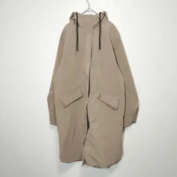 새상품급 ZARA 발수 후드 부착 마운틴 파카 S 사이즈