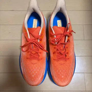 호카오네오네 클리프톤9 HOKA ONE ONE CLIFTON 9