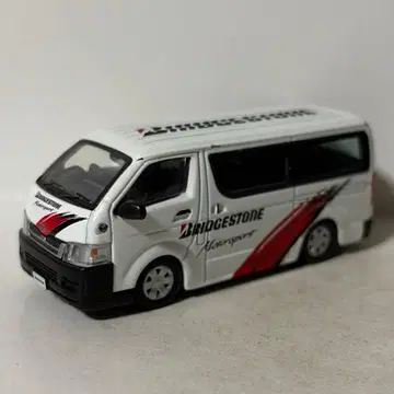 교쇼 1/64 TOYOTA HIACE BRIDGESTONE