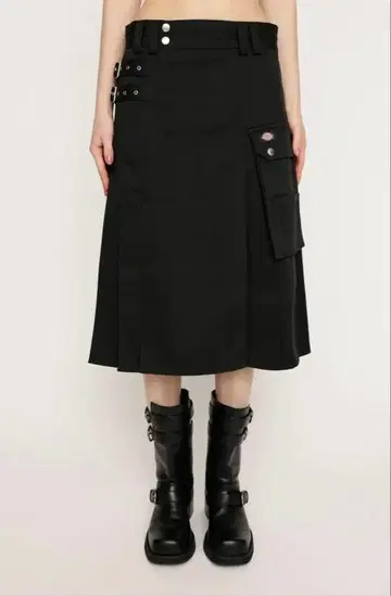 SLY x Dickies 스커트
