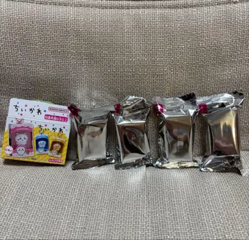 치이카와 초코박스 치이카와 하치와레 토끼 모몽가 4종 세트