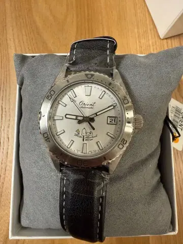 Orient 스누피 75주년 기념 자동 와인딩 손목시계