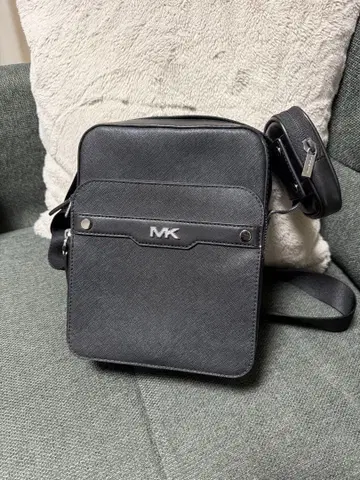 MICHAEL KORS 숄더백 파우치 포함