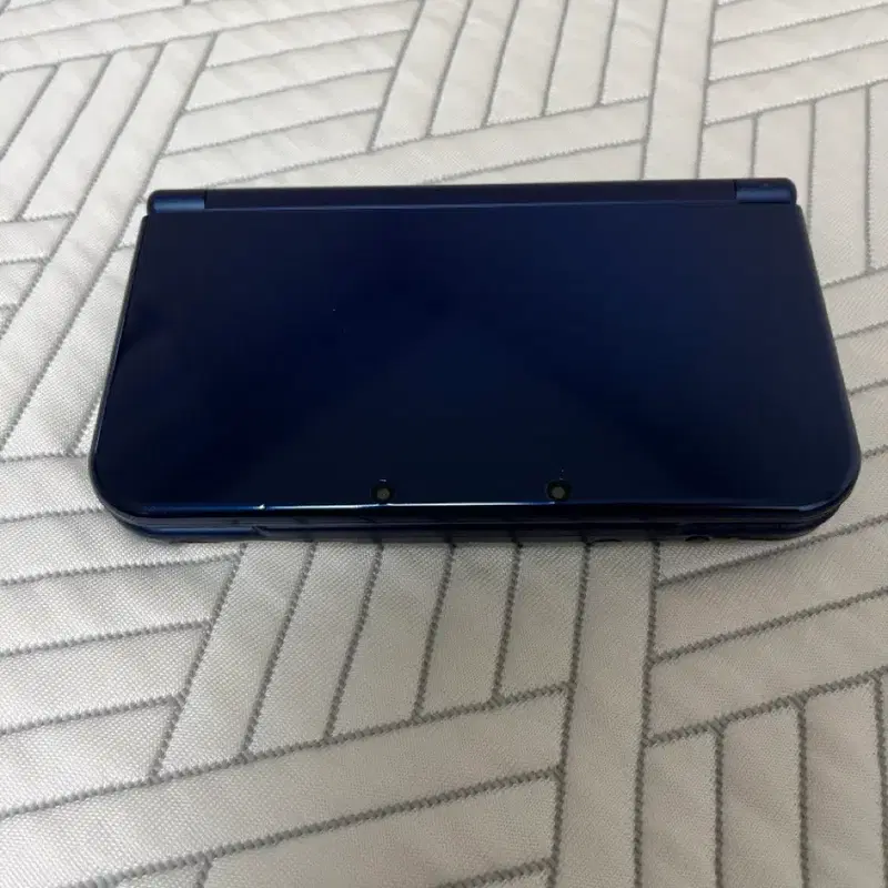 닌텐도 new 3ds xl 팝니다