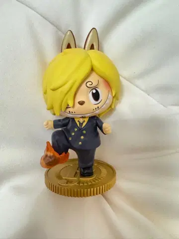 popmart ONE PIECE 상디 피규어 라브브