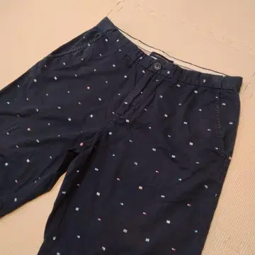 TOMMY HILFIGER 숏팬츠 플래그 프린트 다크 네이비 33