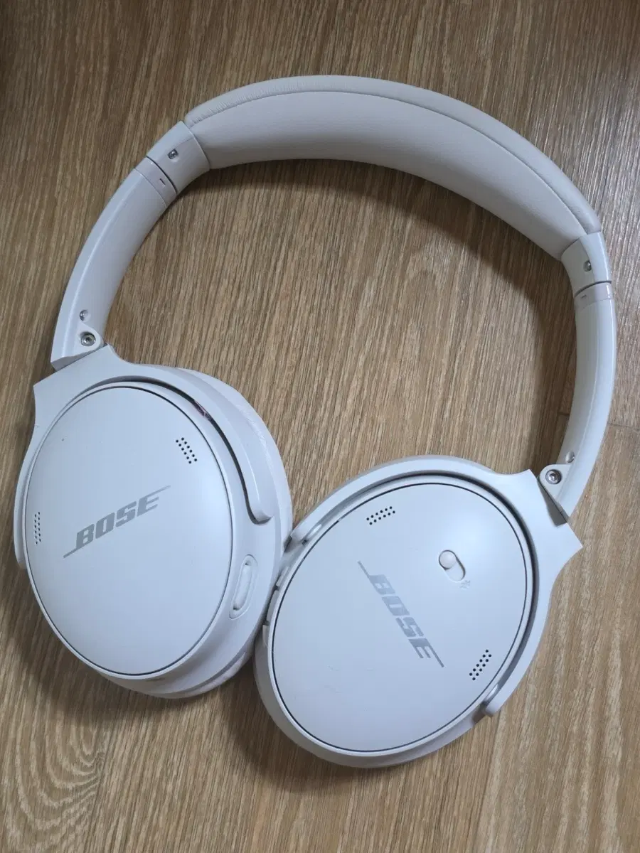 보스 헤드셋 QC45