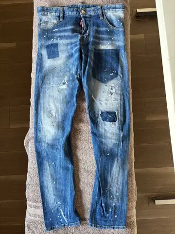DSQUARED2 페인트 가공 데님 팬츠 46