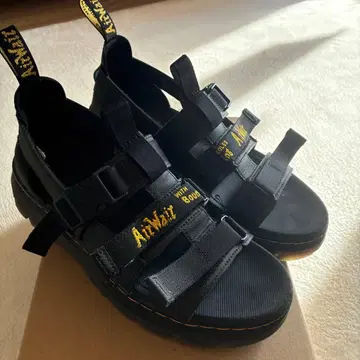 UK8 Dr.Martens PEARSON 샌들 닥터마틴