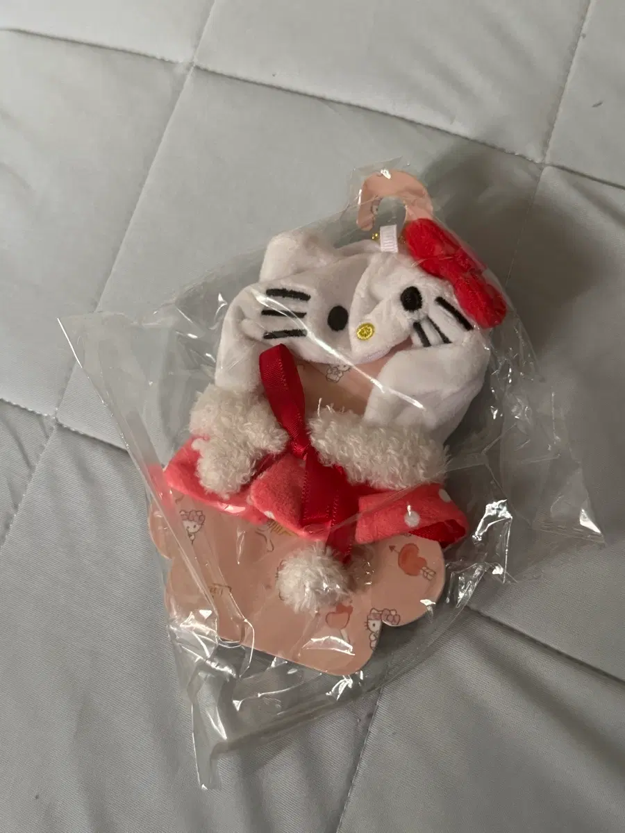 누이옷 키티 새상품