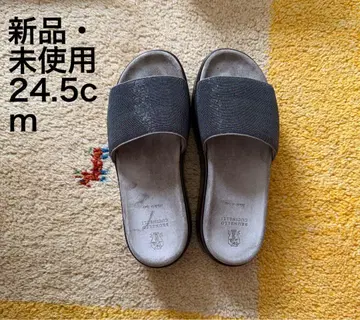 브루넬로 쿠치넬리 샌들 24.5cm 새상품 미사용 사이즈 38 여성용