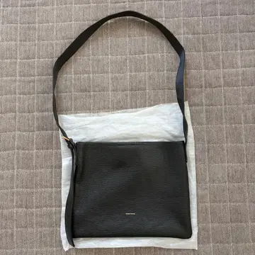 Hender Scheme twist buckle bag S