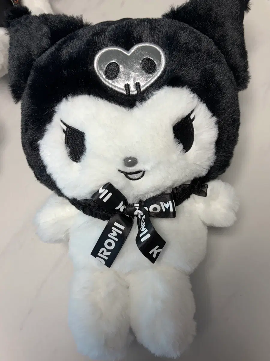 쿠로미파이브즈 누이
