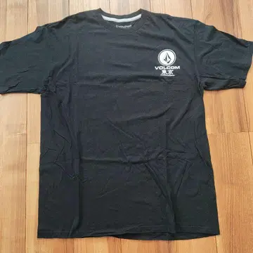 VOLCOM 도쿄 HARAJUKU 티셔츠 블랙 XL
