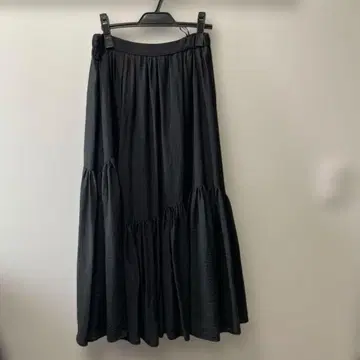 치어풀, 블랙 캉캉 스커트