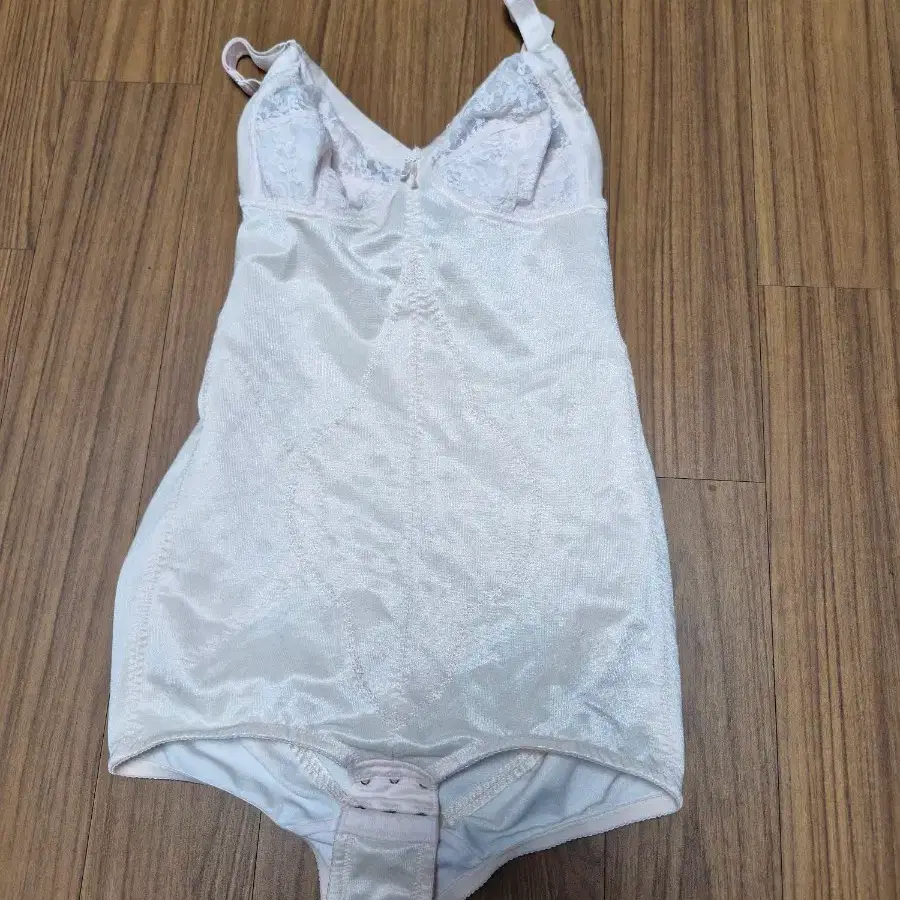 누벨마리 보정 올인원 80b