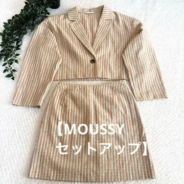 [ MOUSSY ] 크롭 자켓 셋업 새상품급
