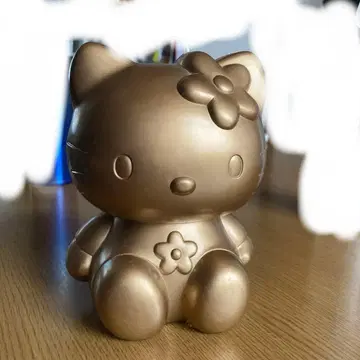 헤이세이 레트로 키티 골드 저금통