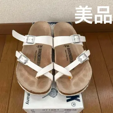 [새상품급] BIRKENSTOCK Mayari 샌들 화이트 36