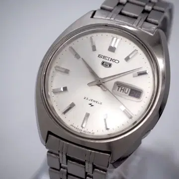 9 작동 SEIKO 시계 자동 와인딩 파이브 5126-8010 데이데이트
