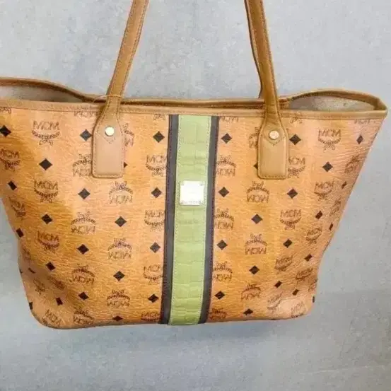 mcm 숄더백