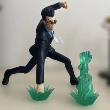 HUNTER x HUNTER 레오리오 피규어