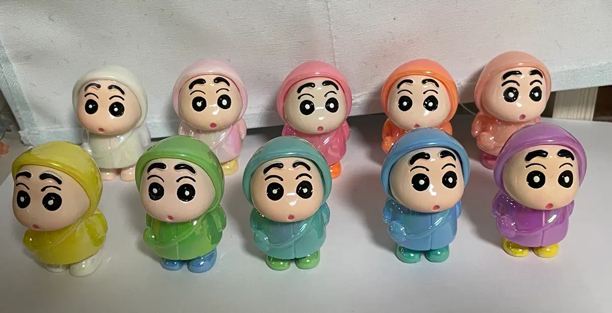 짱구 우비 피규어 무지개