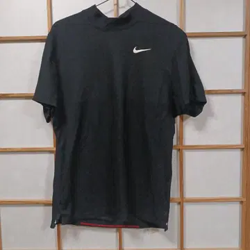 NIKE 타이거 우즈 컬렉션 모크넥 셔츠