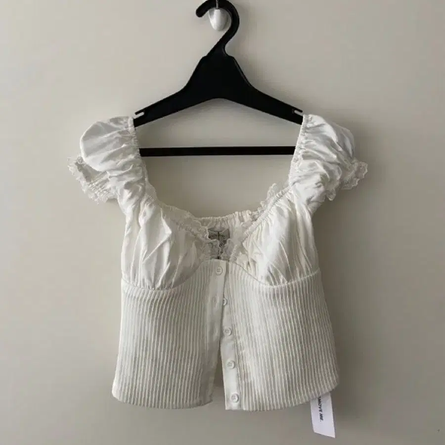 With jean remi top (white) 택 있는 새상품