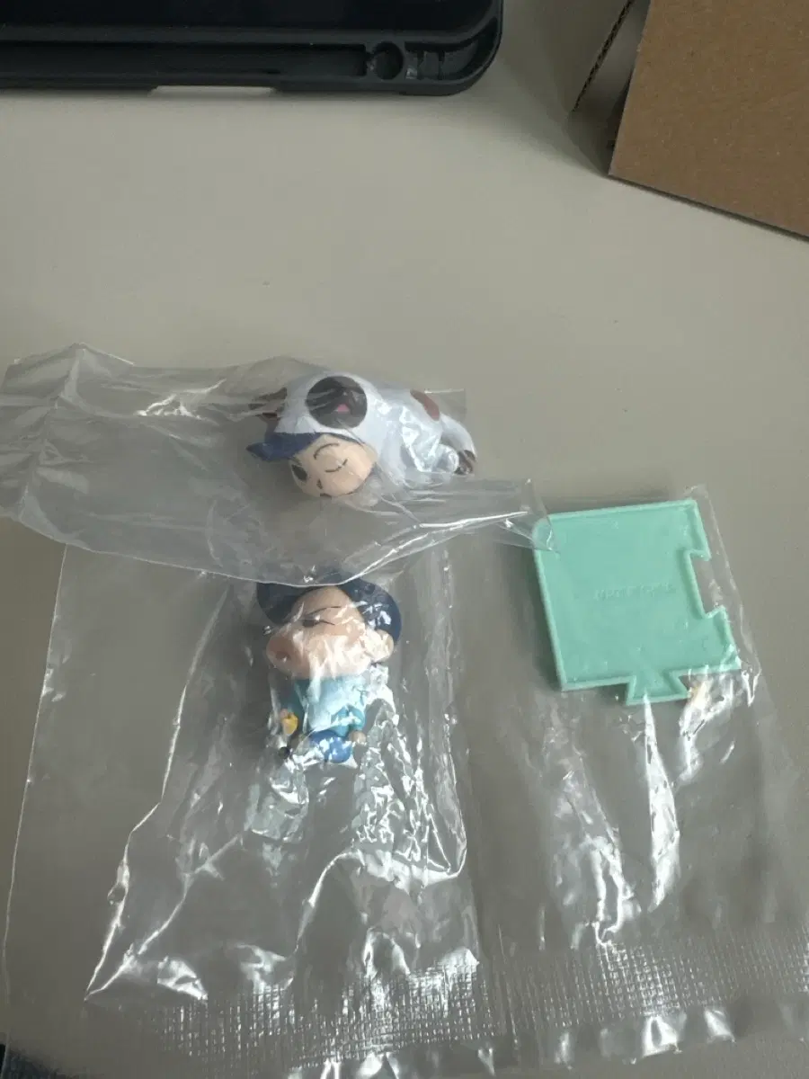 철수 가챠 2종 일괄